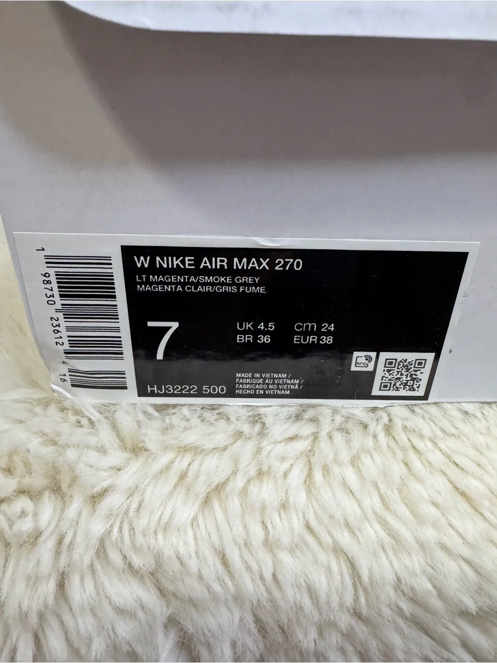 Nike Women’s Air Max 270 Sneakers - Pink